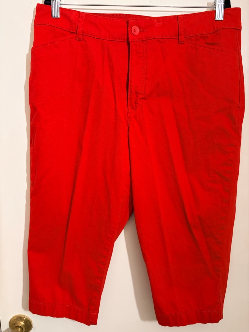 St. John's Bay Red Capri Pants